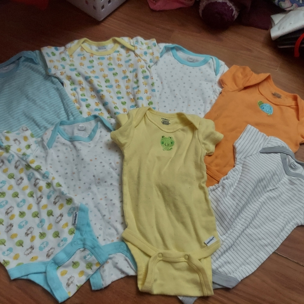 Baby onesie bundle